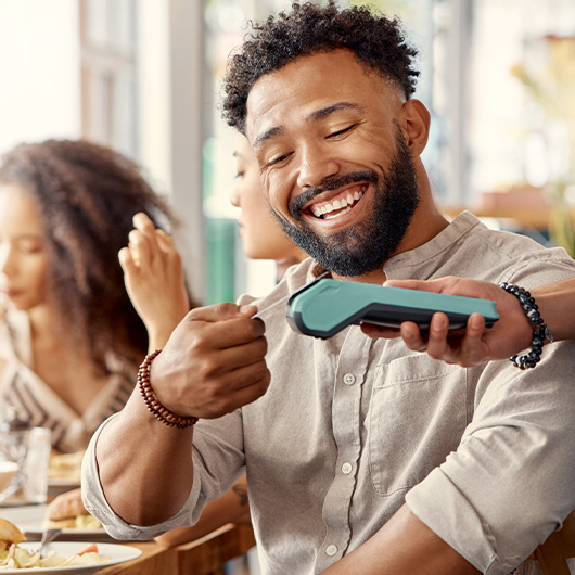 Blog-thumb-debt-vs-credit