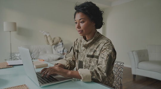 army-women